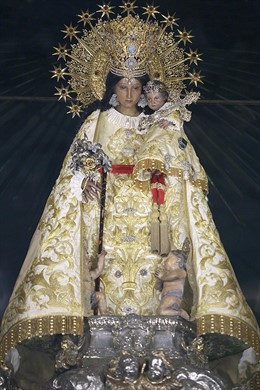 Imagen de la Virgen de los Desemparados