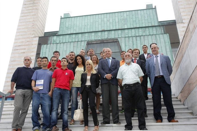 Organizadores de los 10 Km. Villa de San Vicente de la Barquera