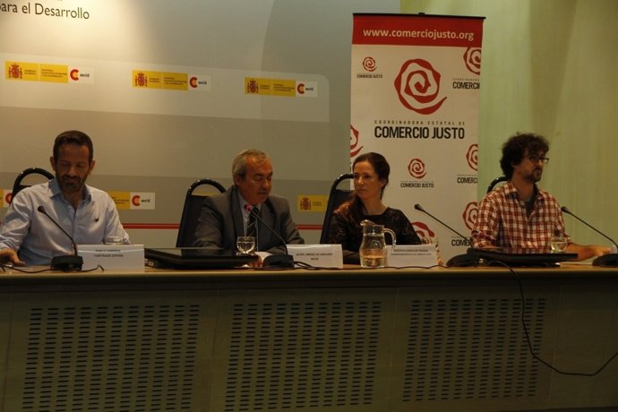 AECID, Fairtrade y CECJ presentan el informe anual de Comercio Justo 2012