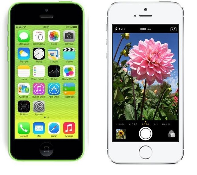 Iphone 5C (izquierda) e iPhone 5S