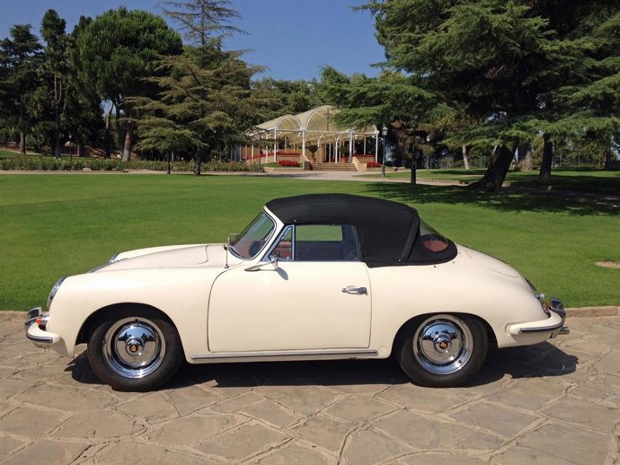 Porsche expuesto en el XXIX Auto Retro