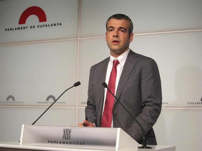 El portavoz del PSC en el Parlament, Maurici Lucena