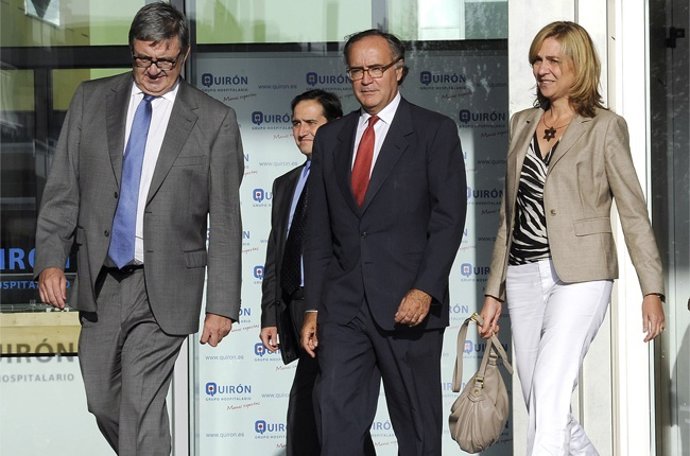 La Infanta Cristina después de visitar al Rey