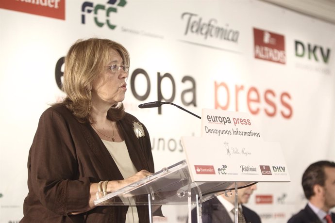 Elvira Rodríguez (CNMV) en un Desayuno de Europa Press