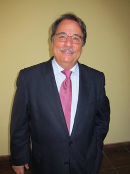 El exrector de la UCO Eugenio Domínguez Vilches