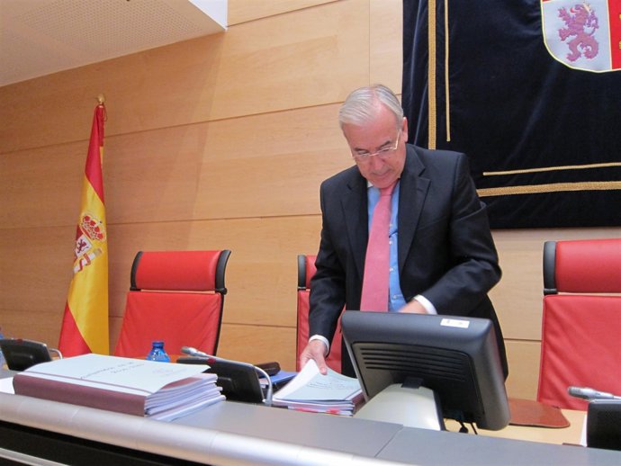 Encabo al comienzo de la Comisión