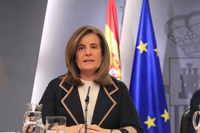 Fátima Báñez en el Consejo de Ministros