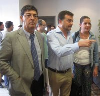 IU avisa de "nubarrones muy oscuros" para Andalucía en los PGE