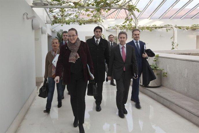 Leticia Díaz en el Parlamento presupuestos