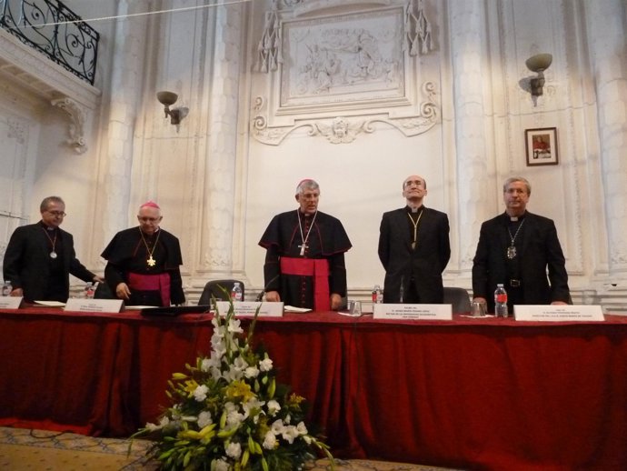 Apertura curso estudios teología