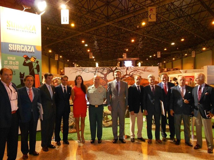 Inauguración del salón 'Surcaza'