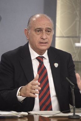 Jorge Fernández Díaz en el Consejo de Ministros