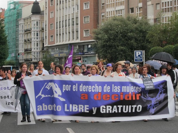 Manifestación en defensa de un aborto libre y gratuito en Santander