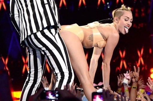 Miley cyrus ¿Drogada durante los VMA?