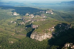 Parque nacional de la Serranía de Chiribiquete en la amazonía colombiana