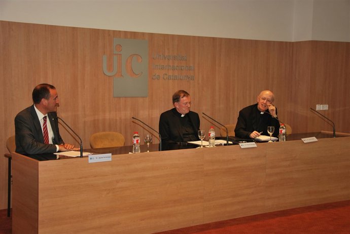 Encuentro 'Fe y razón' organizado por la UIC 