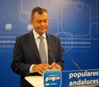 PP-A no prevé hablar este martes con Cospedal del candidato a la Junta