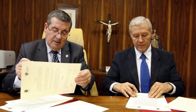 El Presidente de la Fundación Miguel Palomar y Vizcarra Fernando Antonio Guzman 