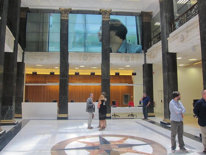 El atrio de la nueva oficina