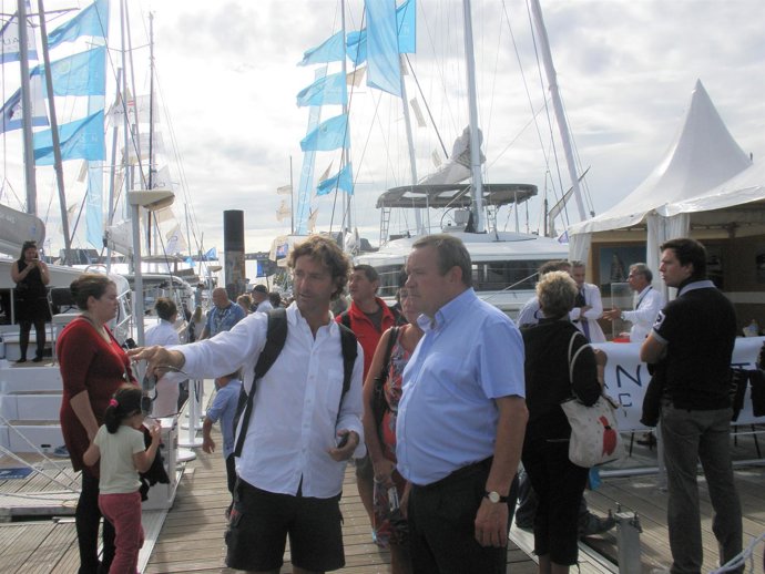 El alcalde de Laredo en el Salón Náutico de La Rochelle