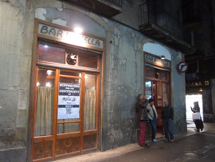 Bar Marsella en el Raval de Barcelona