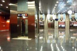 Estación Santa Rosa. L9 de Metro de Barcelona