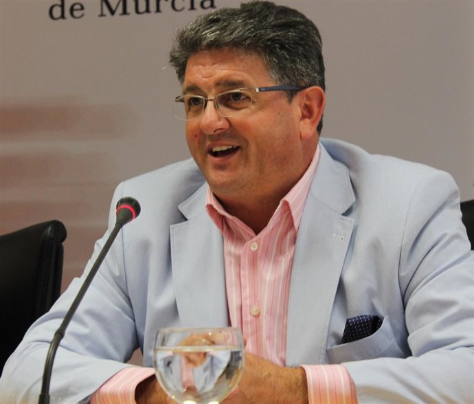 El alcalde de Los Alcázares,  Anastasio Bastida 