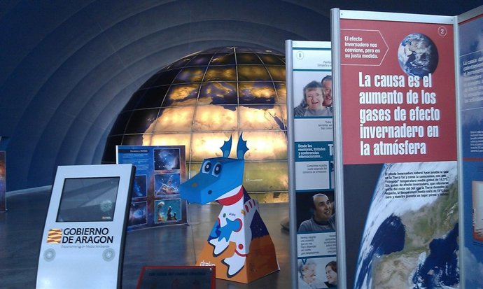 Exposición 'Cambiemos nosotros para no cambiar el clima', en Huesca