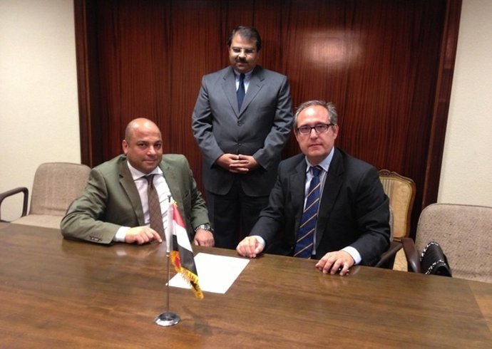 Firma de la Fundación Atlético de Madrid con la Embajada de Egipto 