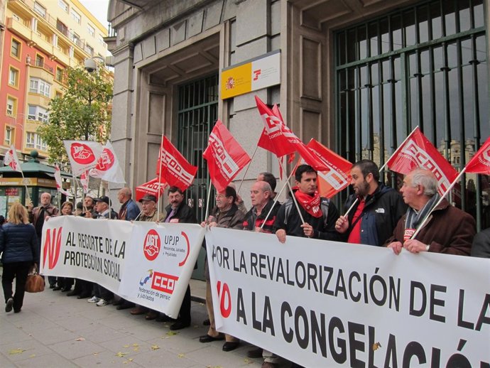 Concentración en defensa de la revalorización de las pensiones