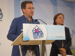 El portavoz nacional del BNG, Xavier Vence, y la diputada Rosana Pérez