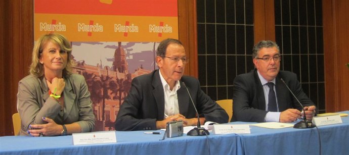 Martínez Conesa, Cámara y Albadalejo