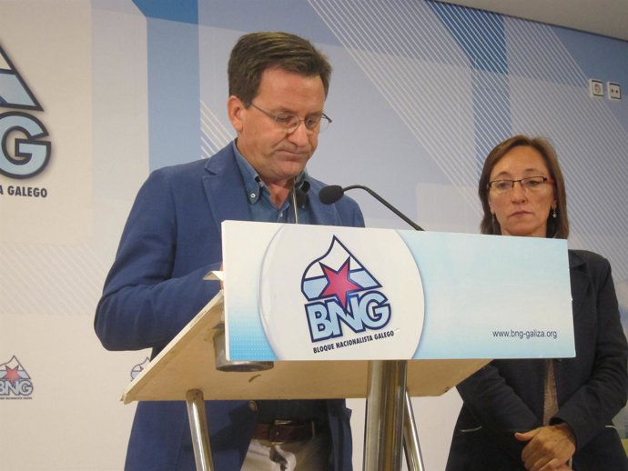 El portavoz nacional del BNG, Xavier Vence, y la diputada Rosana Pérez