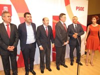 Rubalcaba: "El PP en estos momentos tiene la mayoría absoluta, pero hace tiempo que ha perdido la mayoría social"