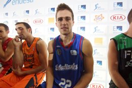 Xavi Rabaseda  Estudiantes