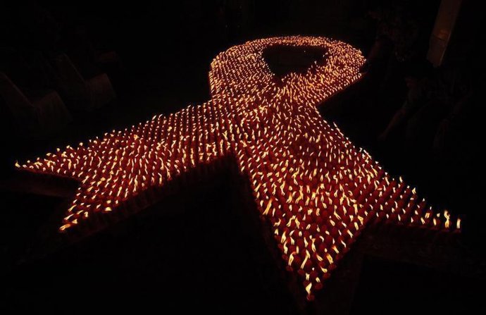 Imagen de archivo de unas 2880 velas encedidas durante un evento por el día Mund