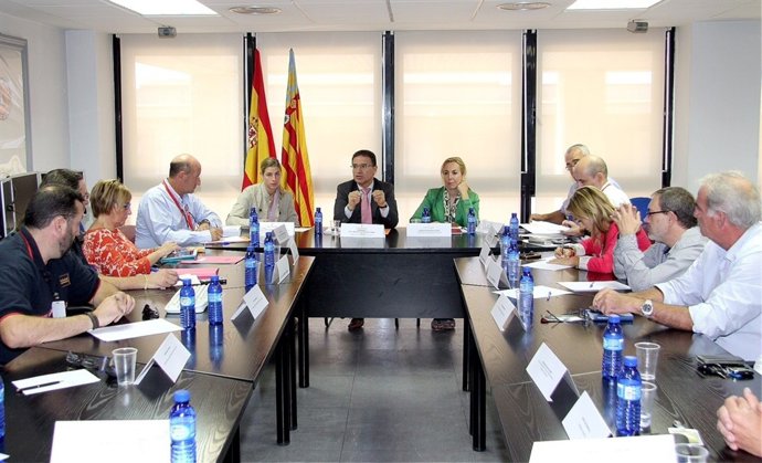 Castellano presenta a los grupos un informe de expertos sobre incendios