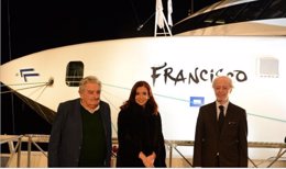 Catamarán Francisco, Fernandez y Mujica