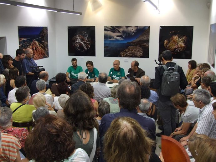 Somescola y Espai Mallorca contra el trilingüismo balear