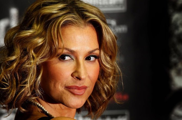 La cantante Anastacia se ha sometido a una doble mastectomía 