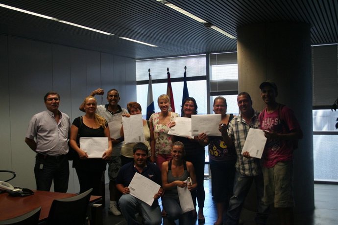 Sulbey González entrega una vivienda a 8 familias con dificultades económicas