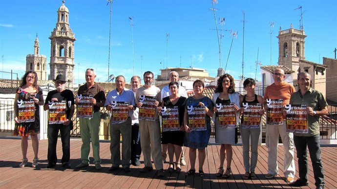 Respresentantes de la Comissió 9 d'Octubre 