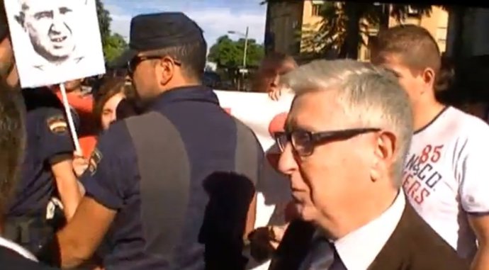 Vicente Sanz a la salida del juzgado