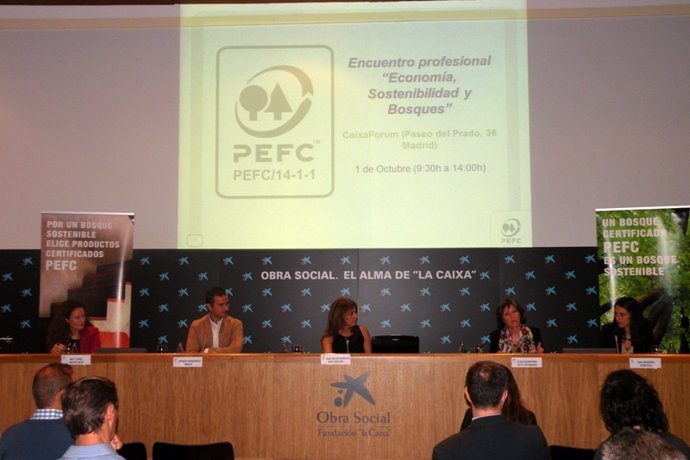 SEUR, primera compañía del sector de transporte en recibir el certificado PEFC