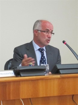 El presidente de Portos, José Juan Durán, este miércoles en el Parlamento