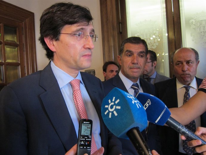 Manuel Arenilla Sáez y el presidente del TSJA, Lorenzo del Río