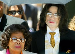 Michael Jackson y su madre Katherine Jackson 