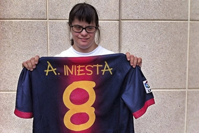 La jóven con Síndrome de Down que ha creado una tipografía digital, Anna Vives