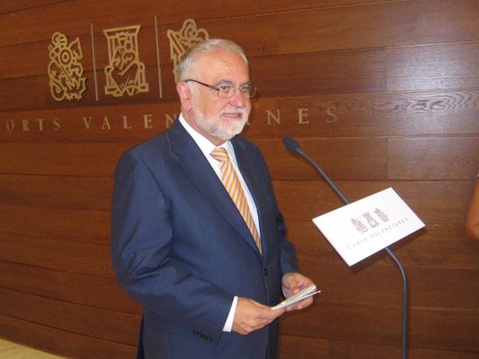 El presidente de las Corts, Juan Cotino