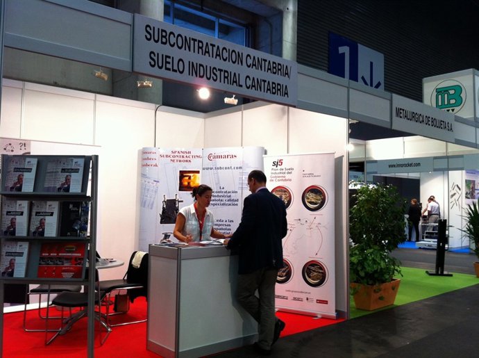 Stand del Gobierno de Cantabria y la Cámara en la Feria de Bilbao